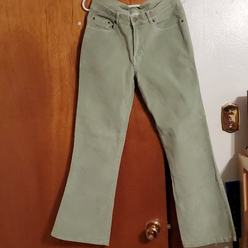 Soft surroundings mossy green corduroy pants